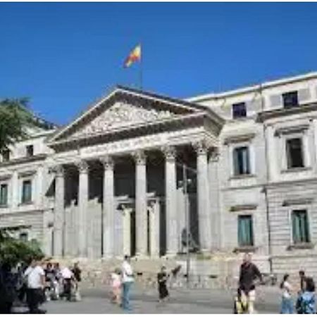 La Casita De Cibeles Apartman Madrid Kültér fotó